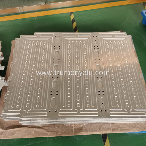 Aluminum cooling plate for heat sink